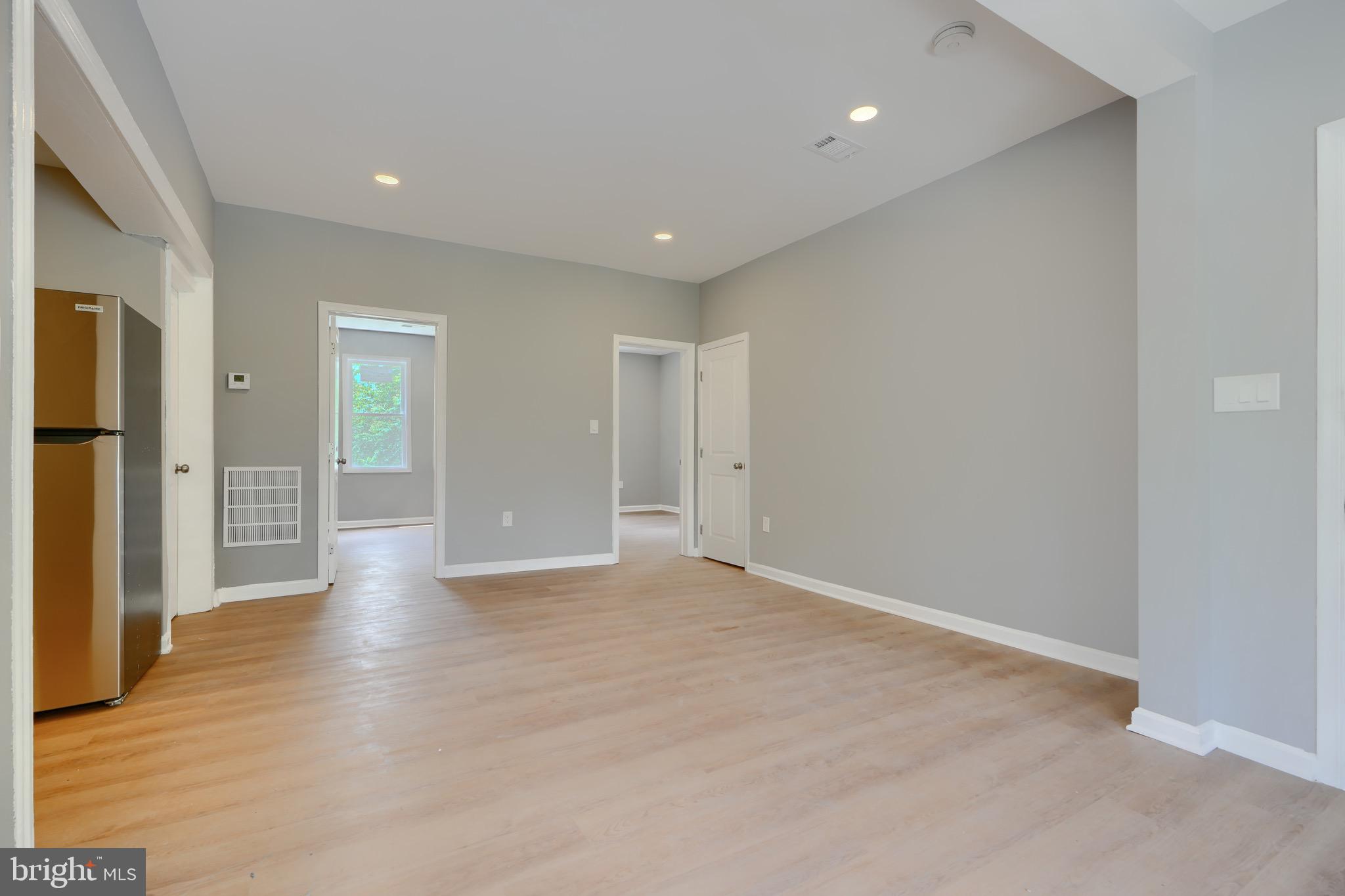 HAMPDEN HISTORIC DISTRICT - Residential Lease