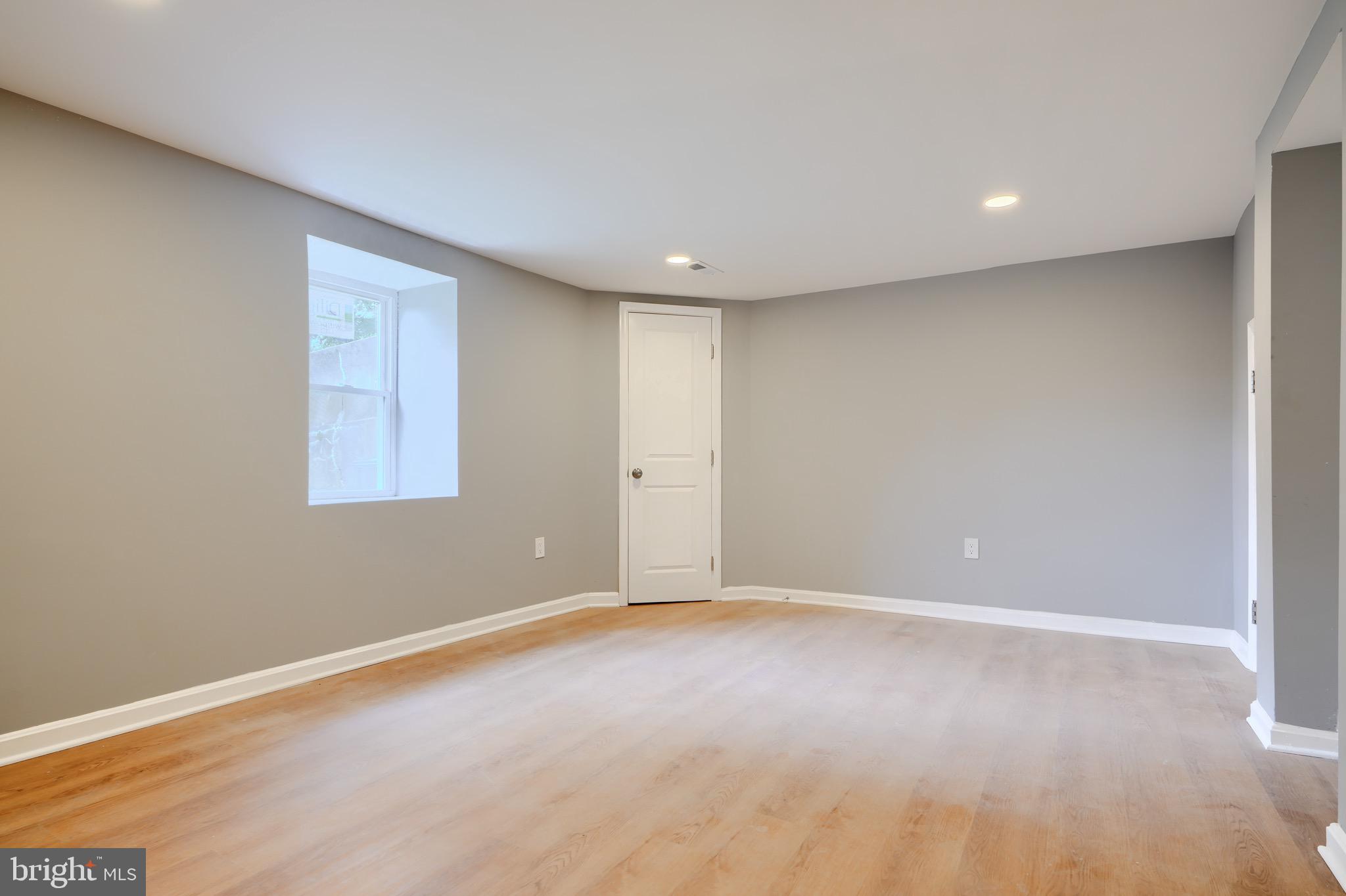 HAMPDEN HISTORIC DISTRICT - Residential Lease