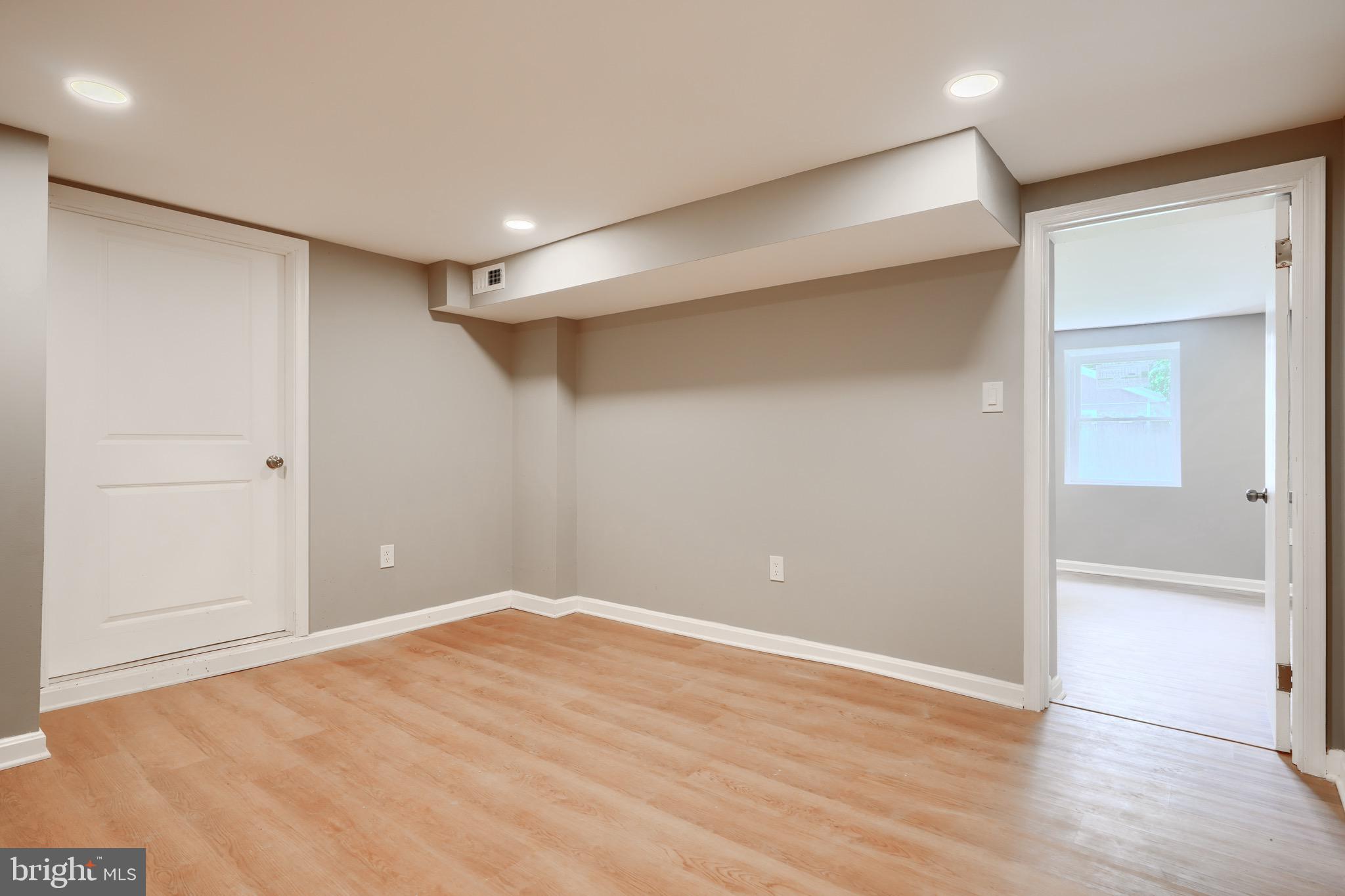 HAMPDEN HISTORIC DISTRICT - Residential Lease