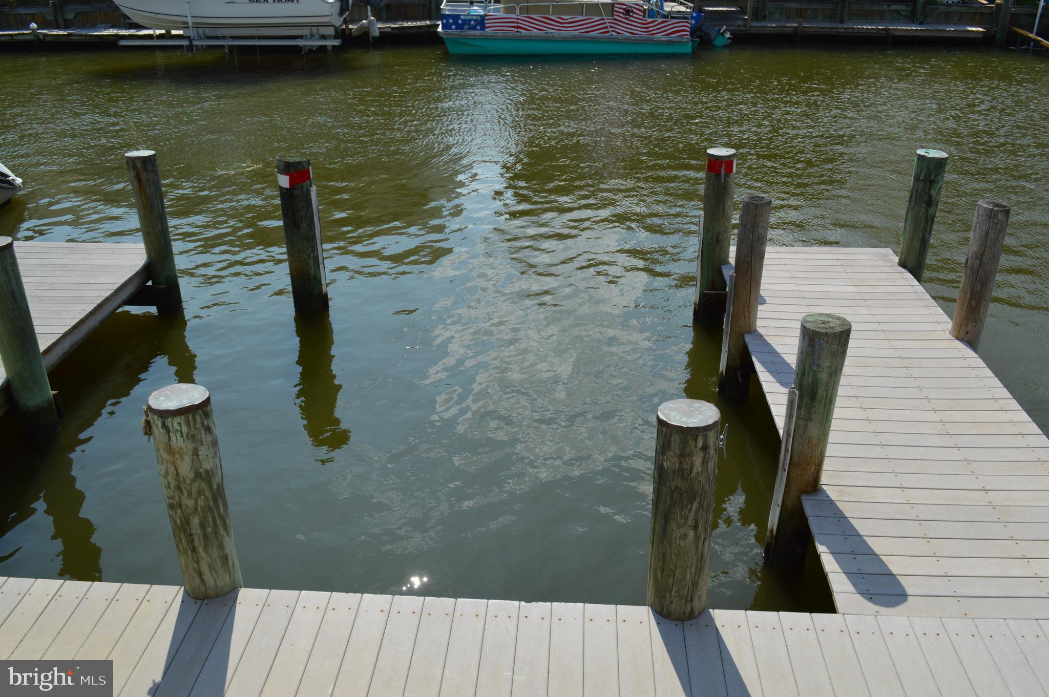 CAINE HARBOR MILE - Residential