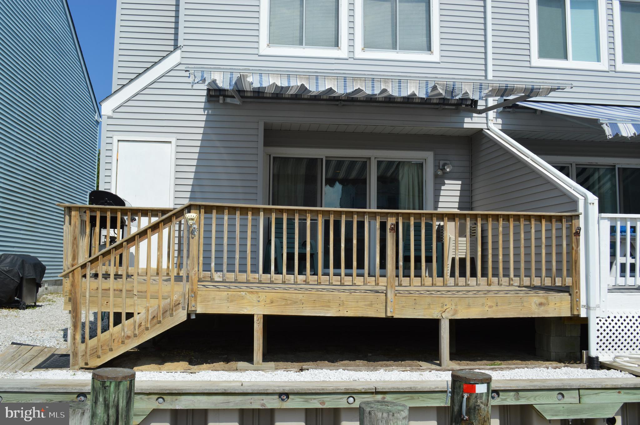 CAINE HARBOR MILE - Residential