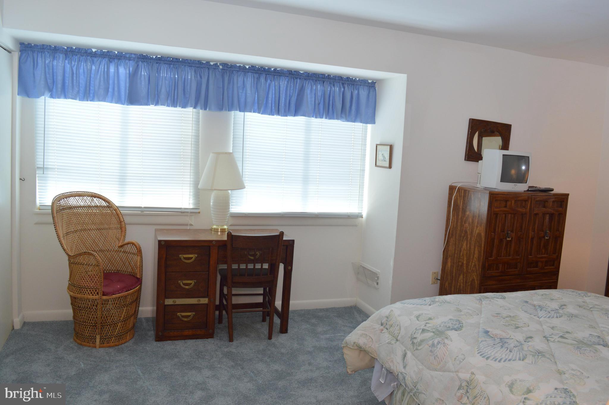 CAINE HARBOR MILE - Residential