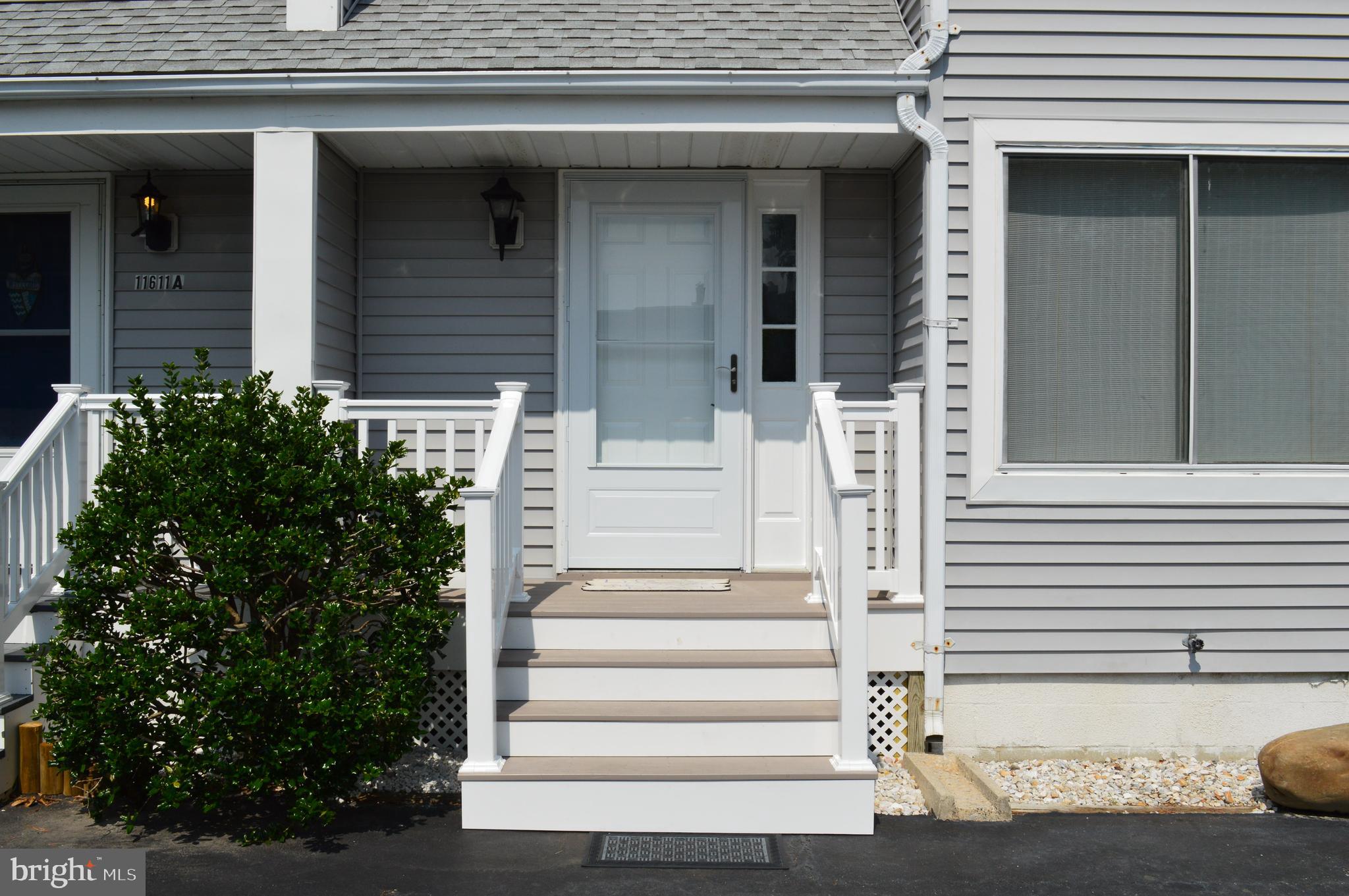 CAINE HARBOR MILE - Residential