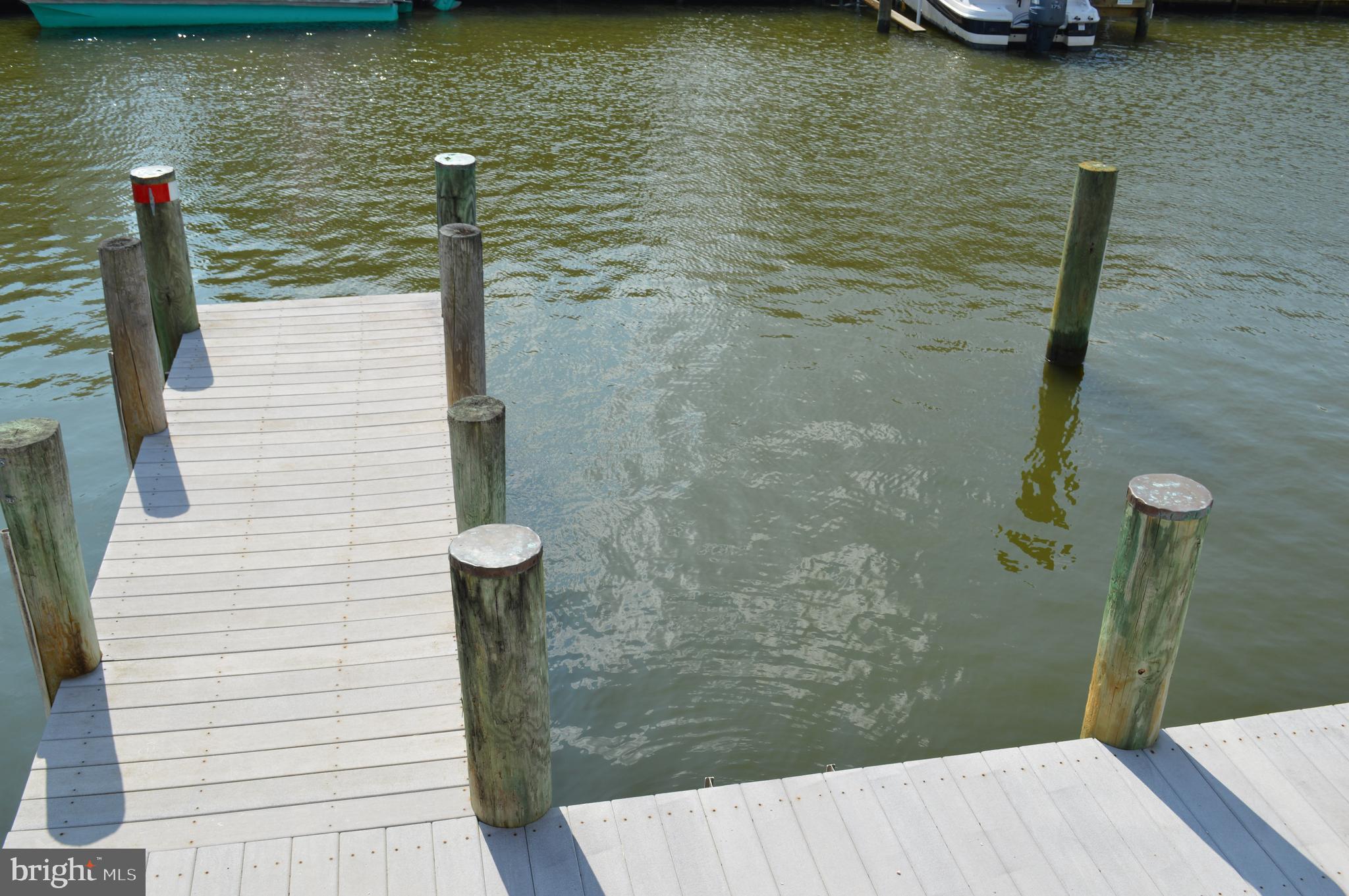 CAINE HARBOR MILE - Residential