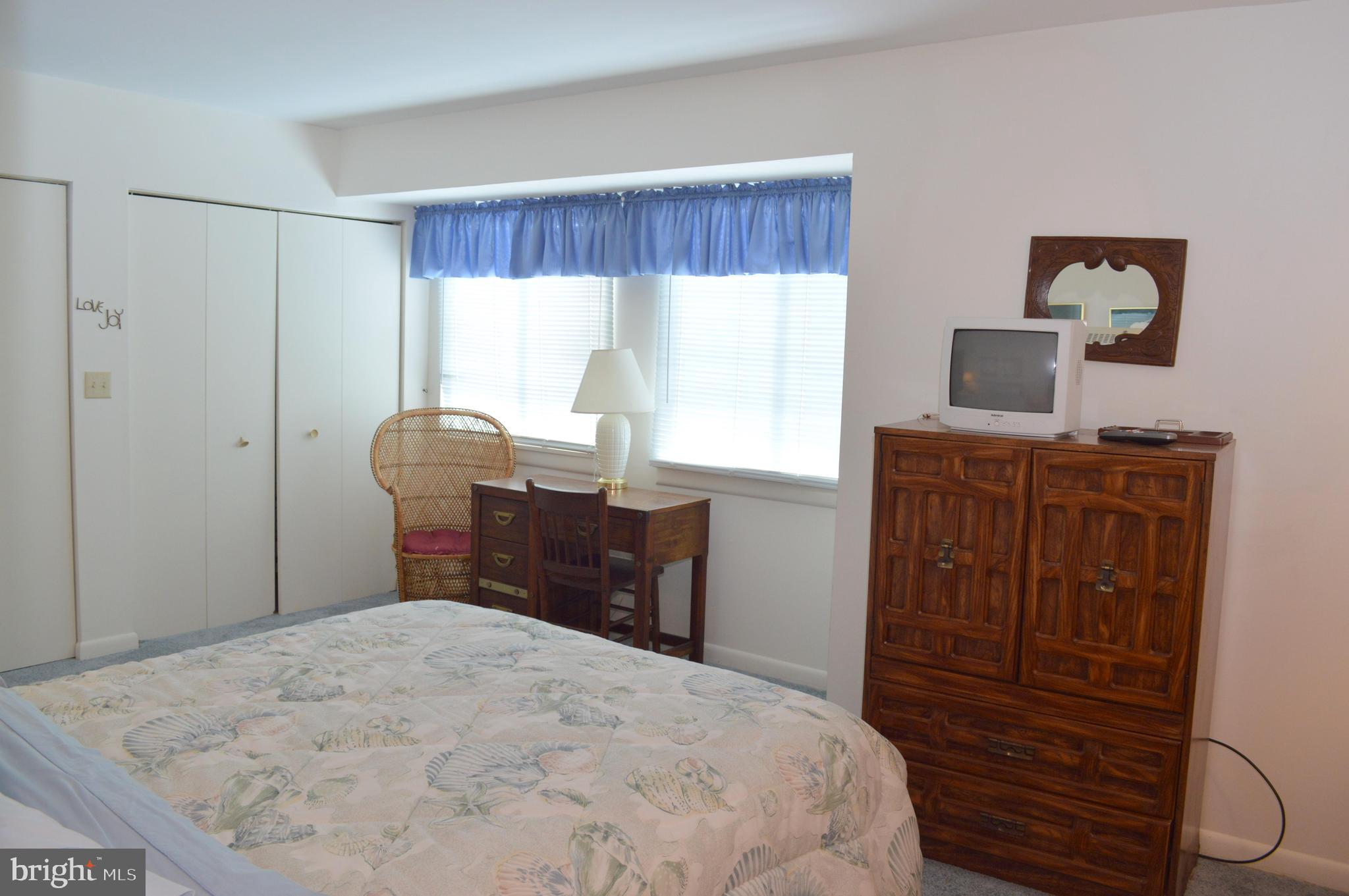 CAINE HARBOR MILE - Residential