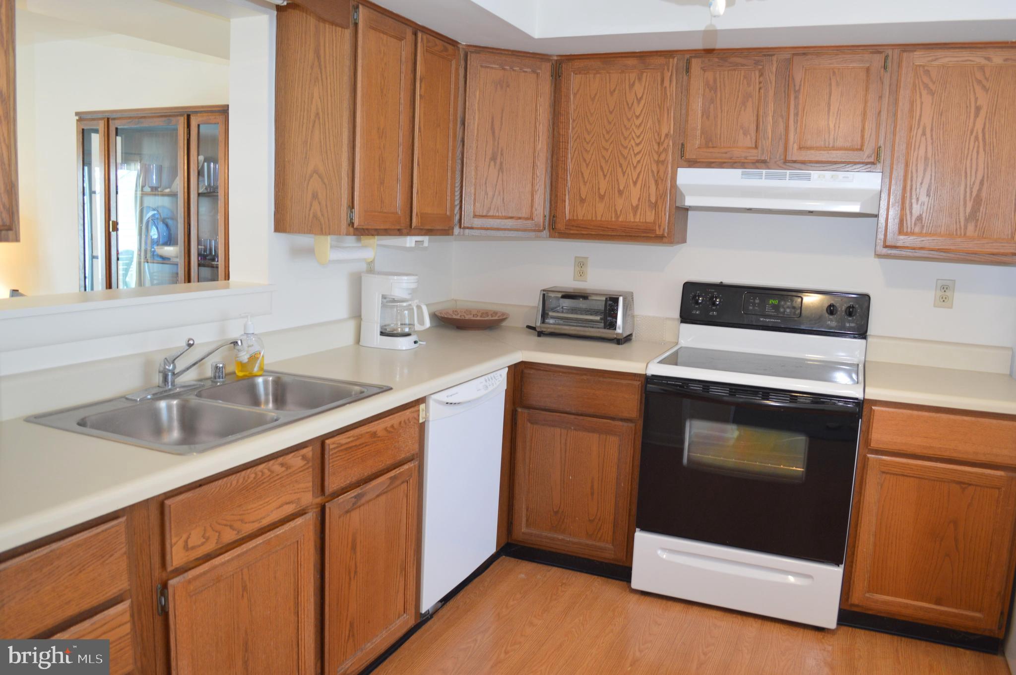 CAINE HARBOR MILE - Residential