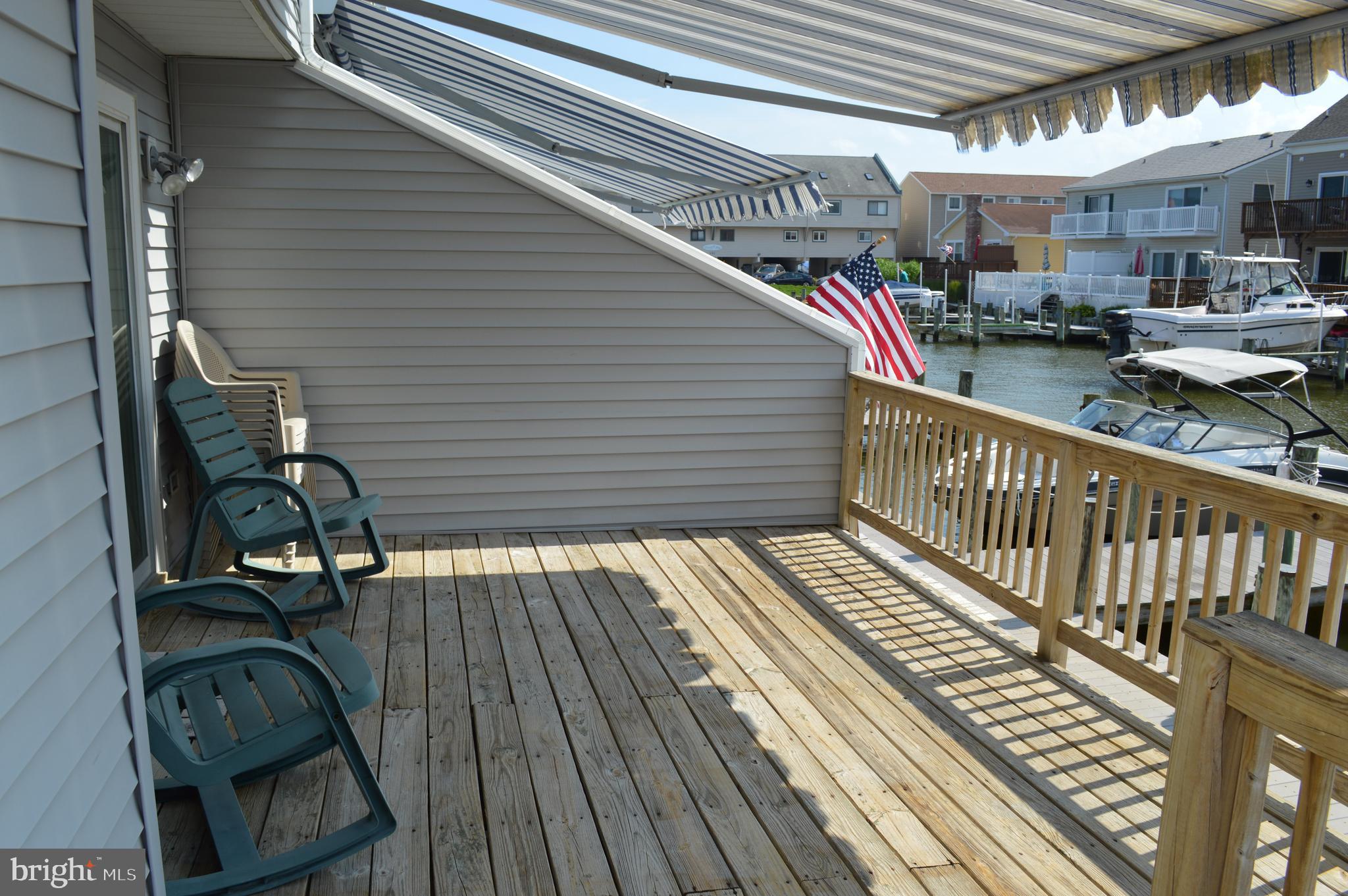 CAINE HARBOR MILE - Residential