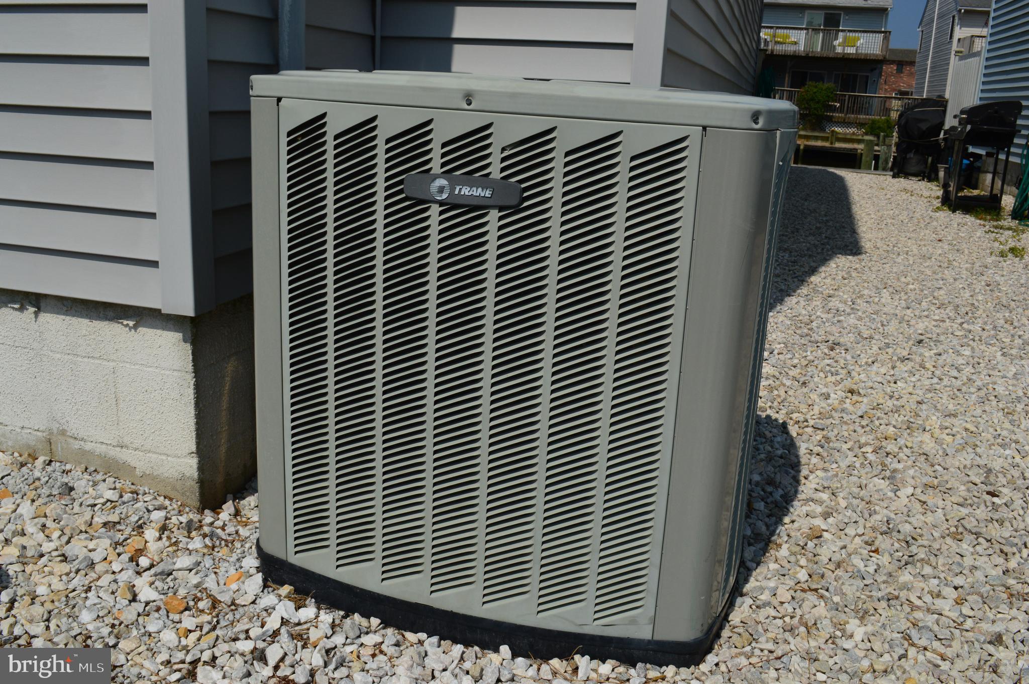 CAINE HARBOR MILE - Residential