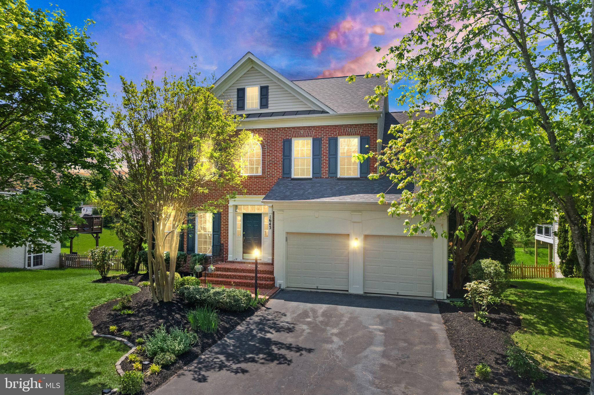 EDWARDS LANDING - Residential