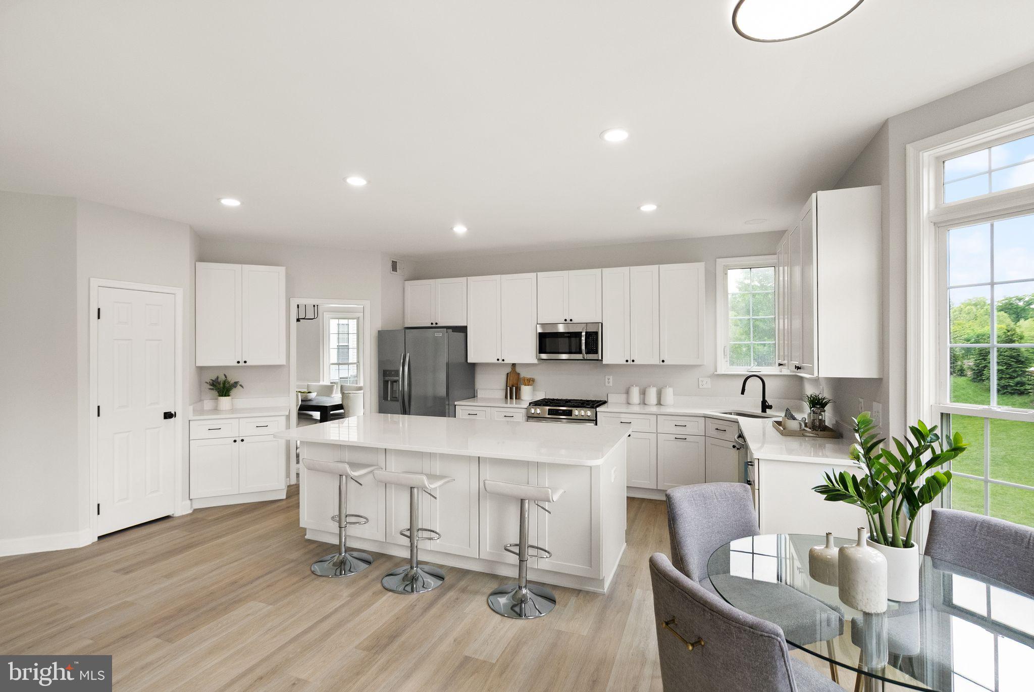 EDWARDS LANDING - Residential