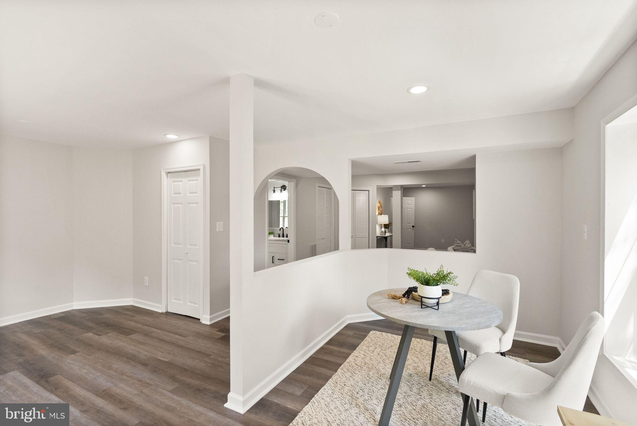 EDWARDS LANDING - Residential