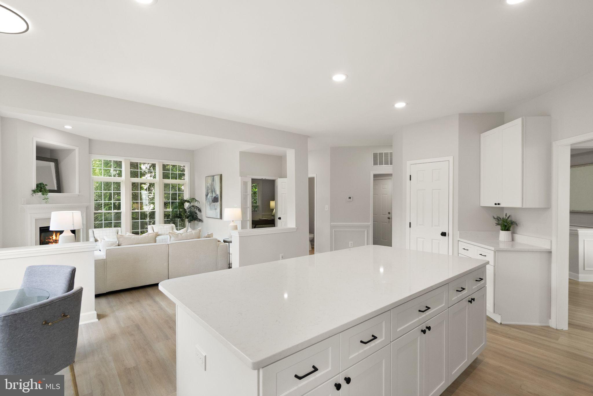 EDWARDS LANDING - Residential