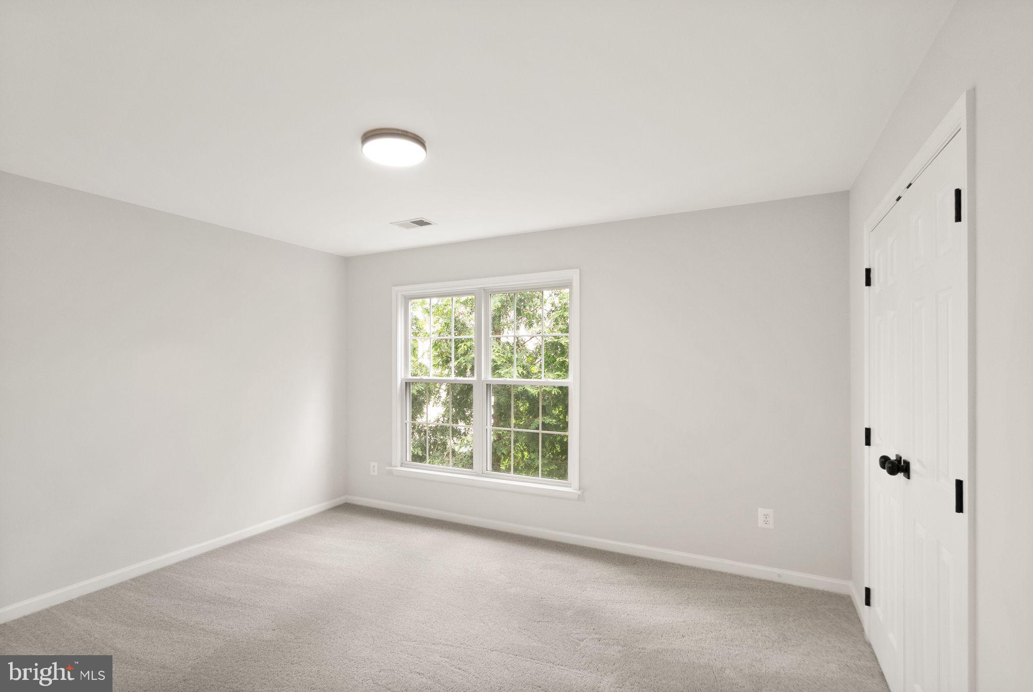 EDWARDS LANDING - Residential