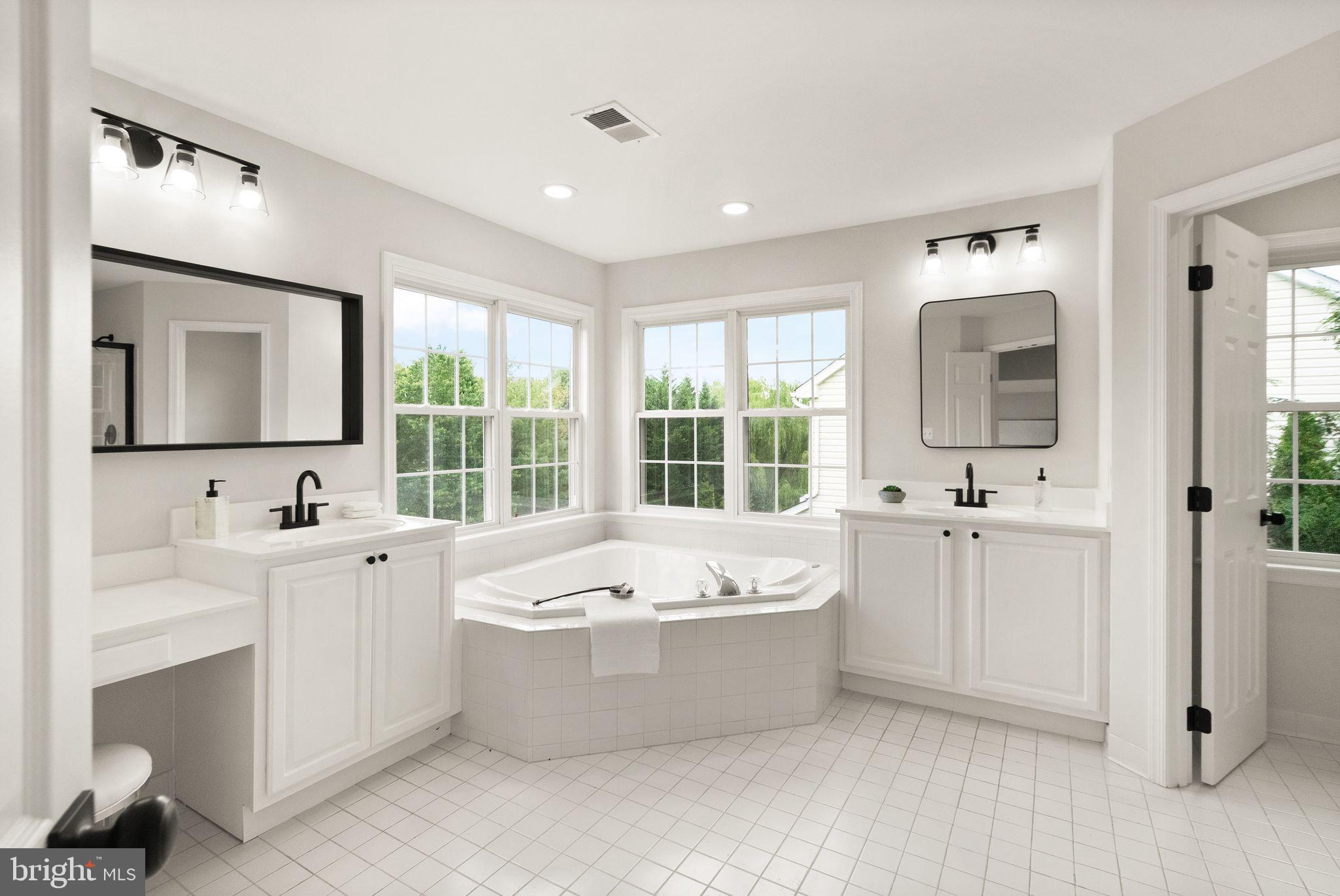 EDWARDS LANDING - Residential