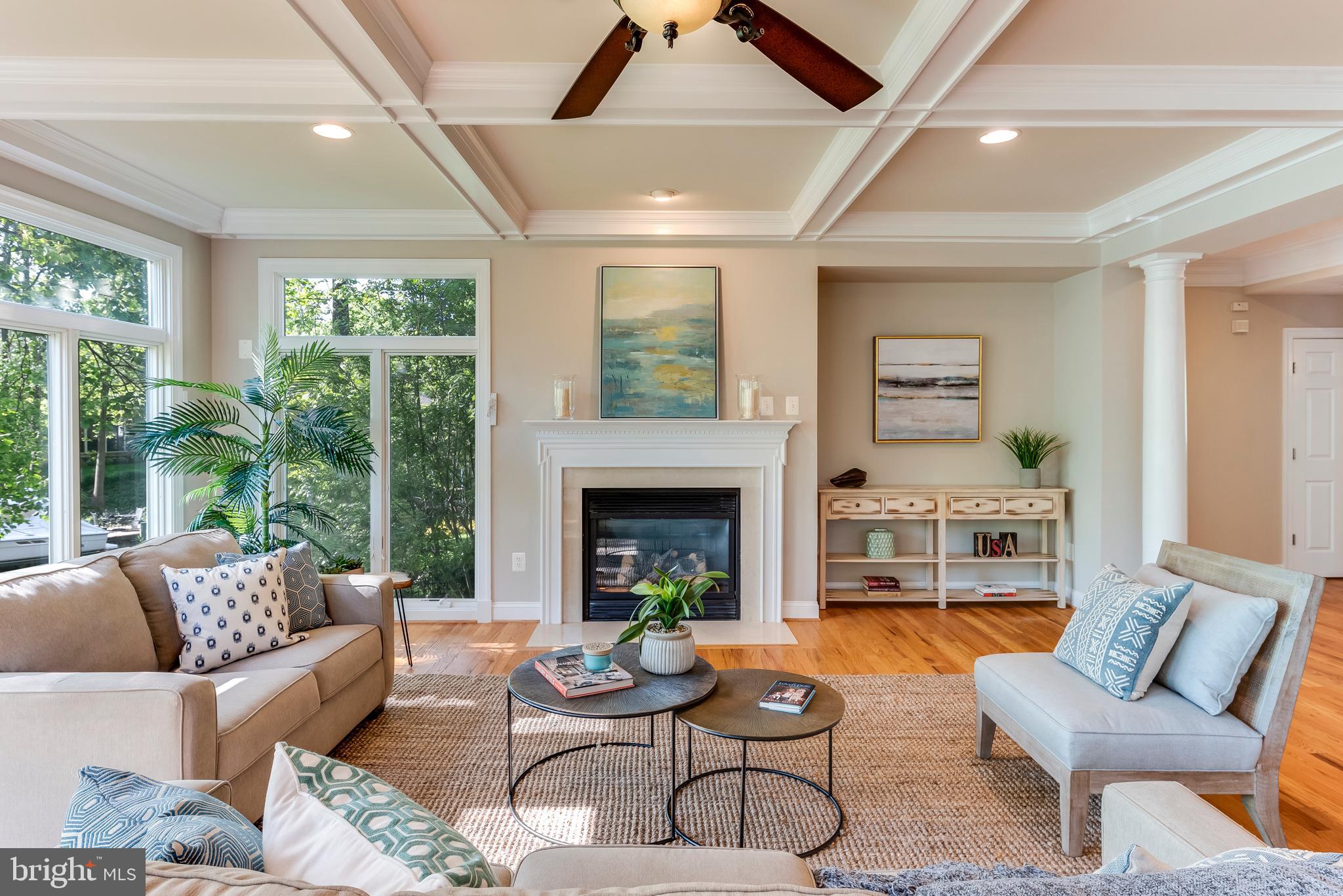 WHITEHALL MANOR - Residential