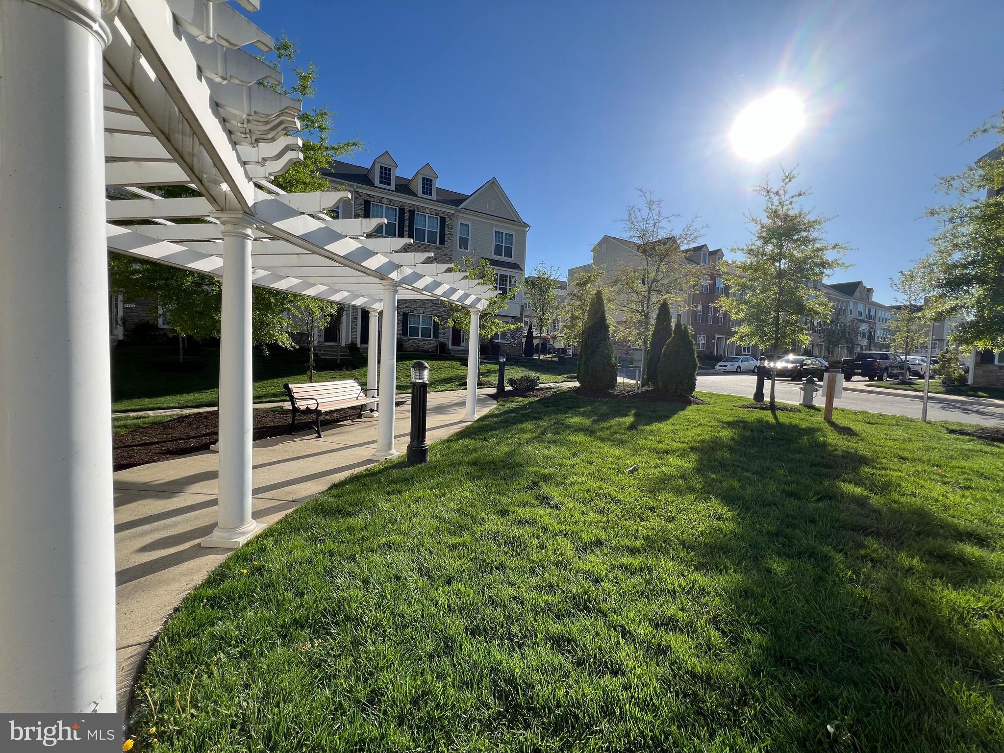 WOOD GLEN - Residential