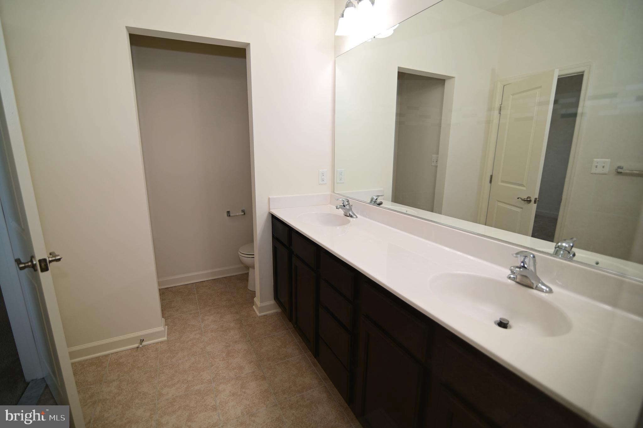 WOOD GLEN - Residential