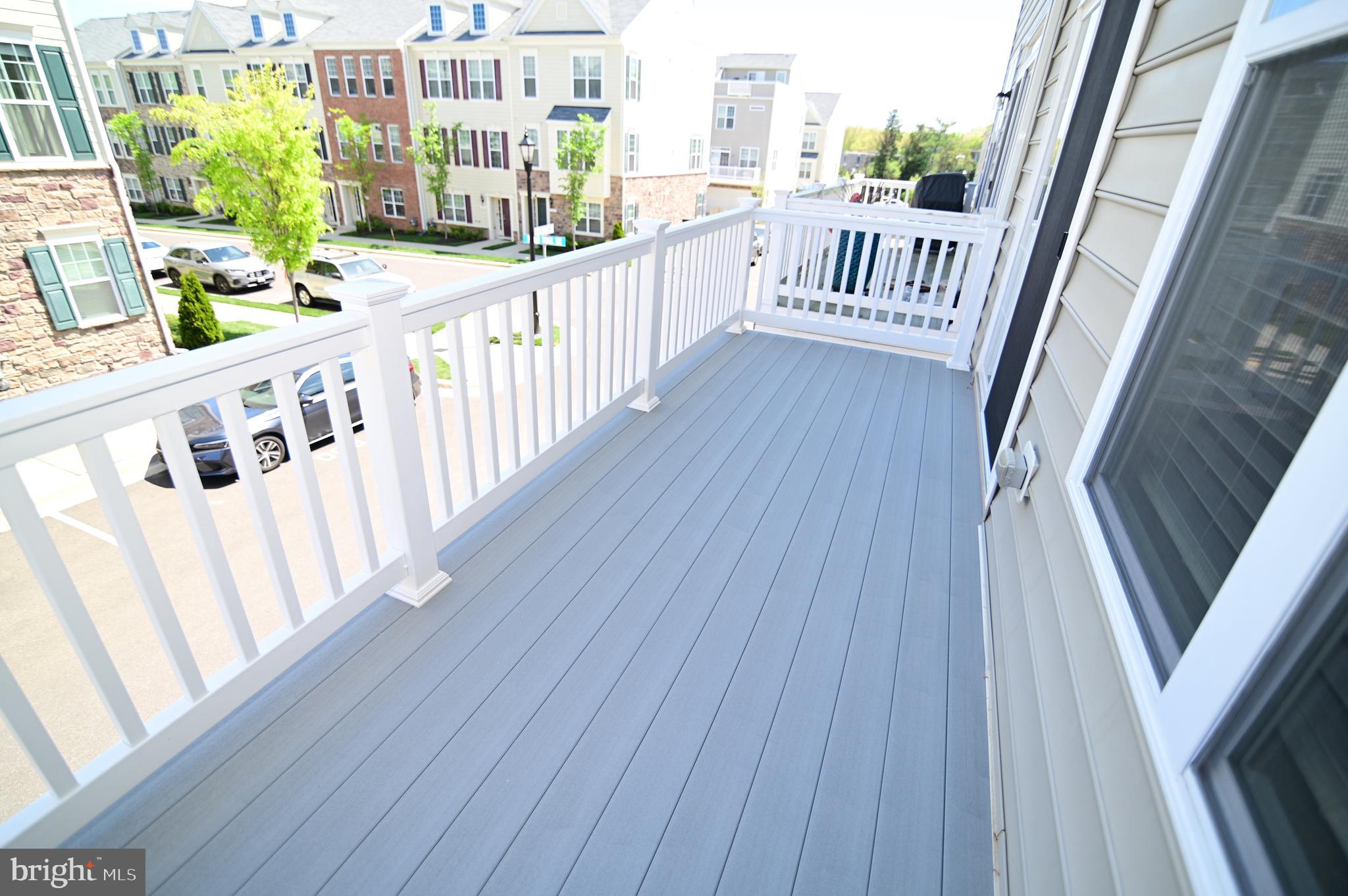 WOOD GLEN - Residential