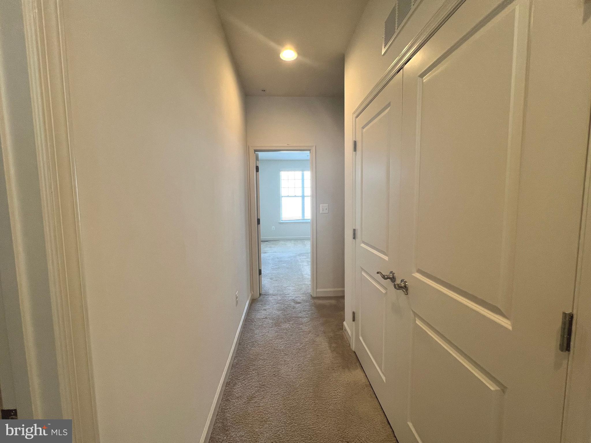 WOOD GLEN - Residential