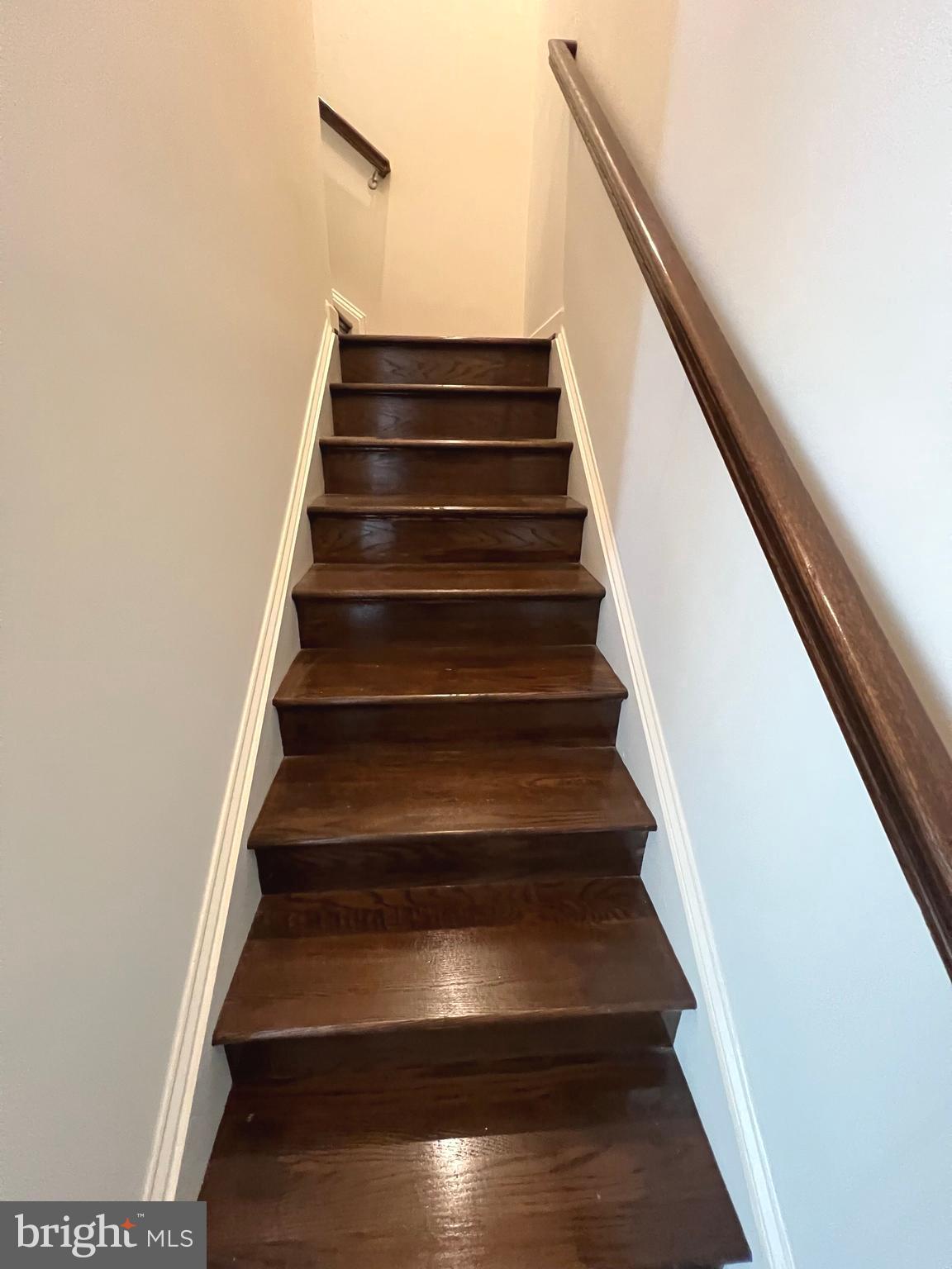 WOOD GLEN - Residential