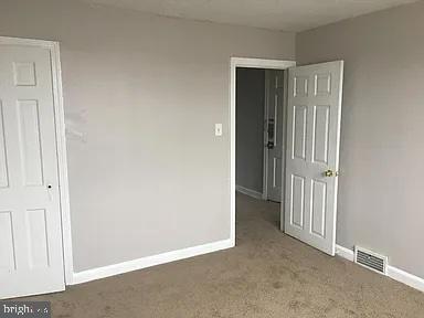 OXFORD CIRCLE - Residential Income