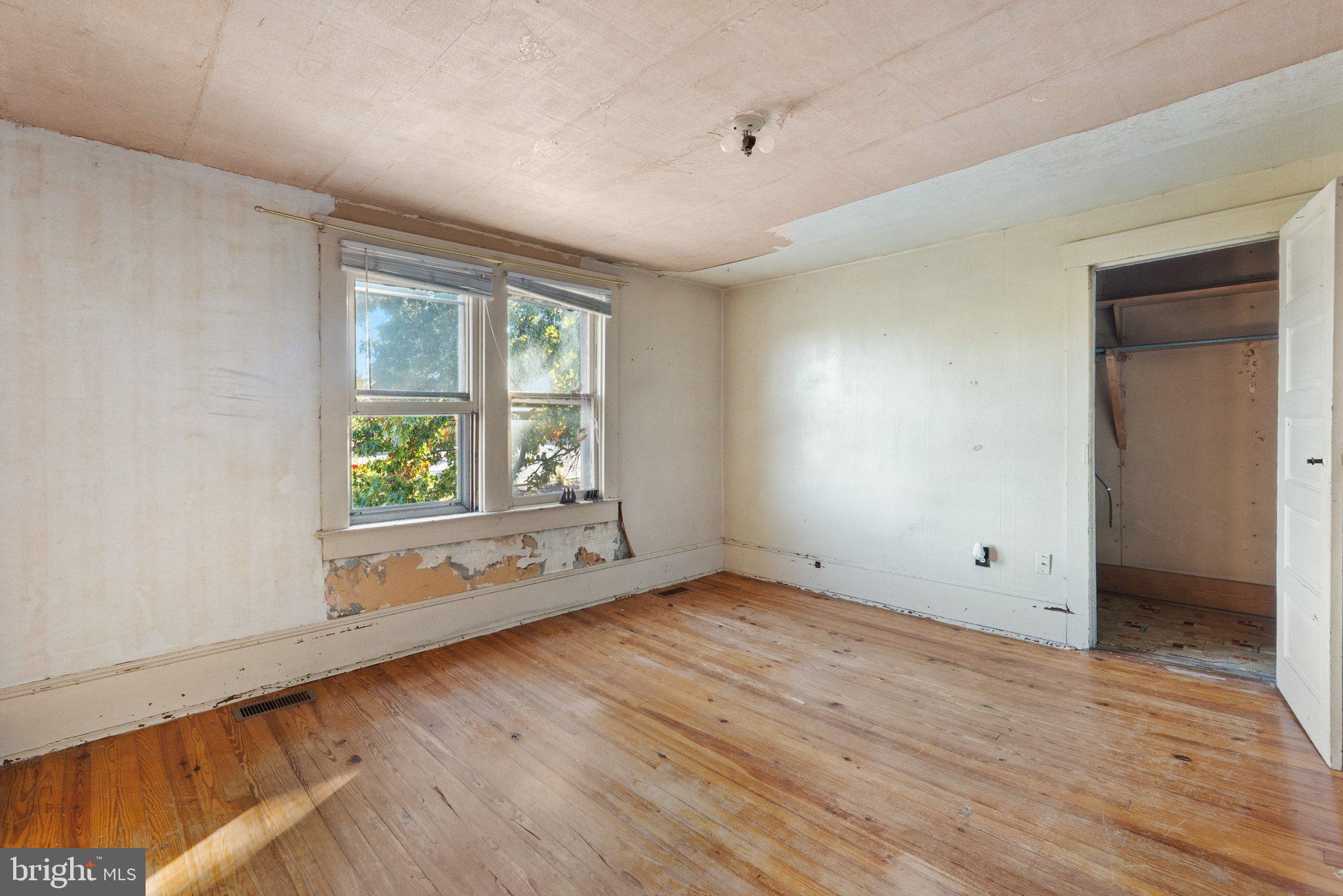 FRONT ROYAL & RIVERTON IMPROVEMENT CO. - Residential