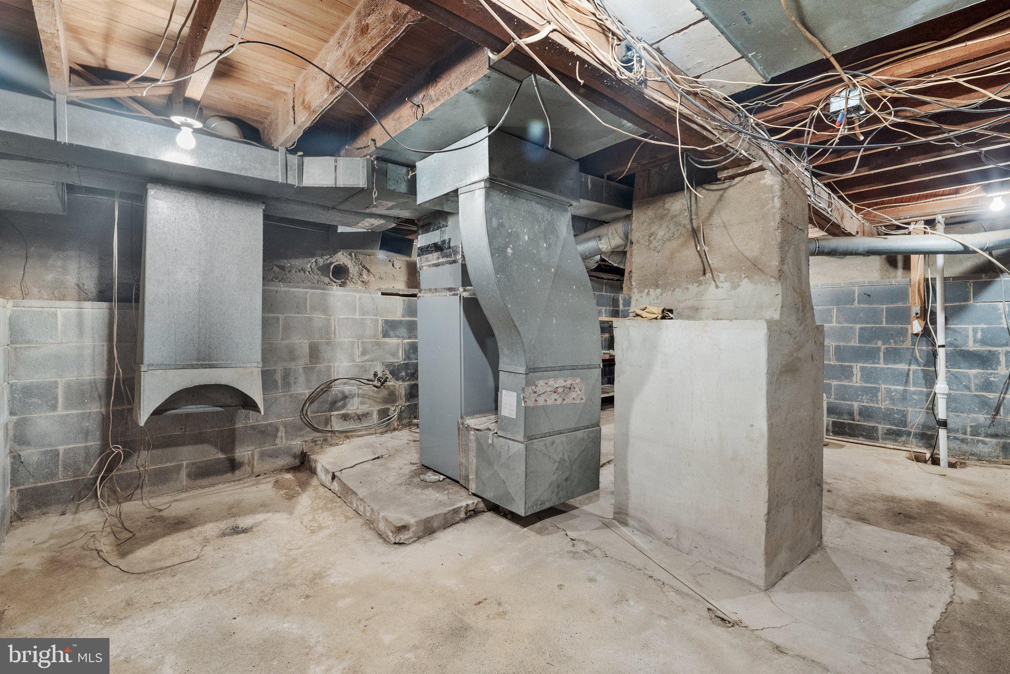 FRONT ROYAL & RIVERTON IMPROVEMENT CO. - Residential