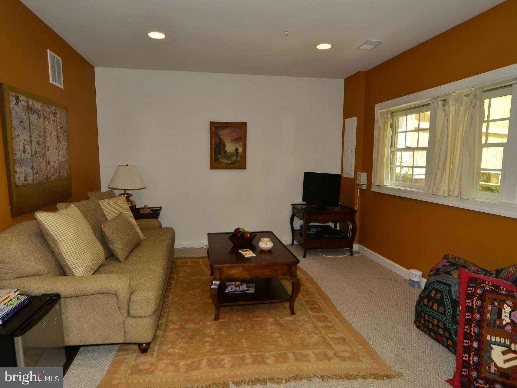 STONE CREEK CROSSING - Residential