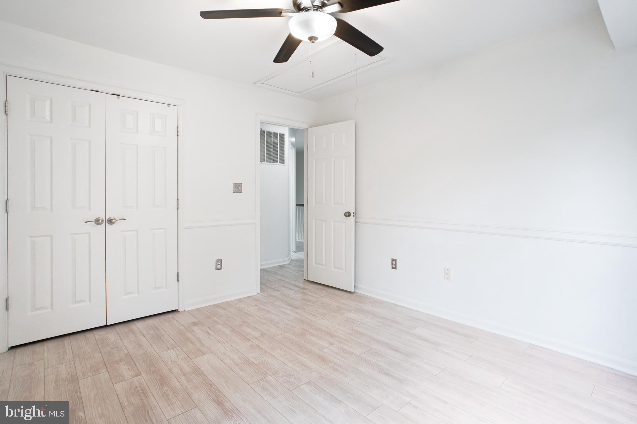 POTOMAC LAKES - Residential