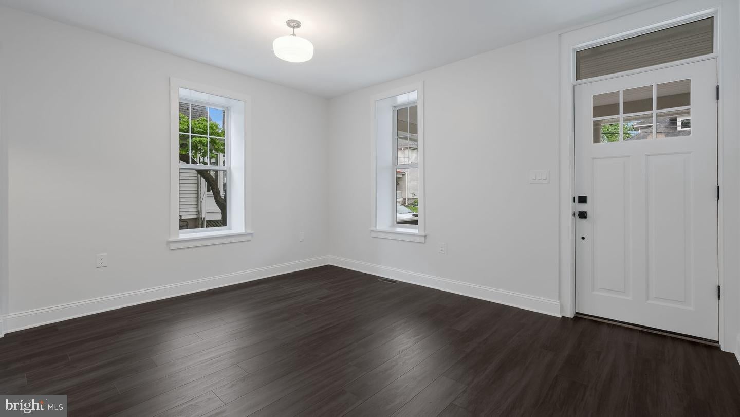 115 HARVEY AVENUE 115-1