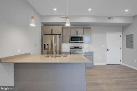 Condo For Rent - 2445 Innovator Way #3E<br/> PHILADELPHIA, PA 19146