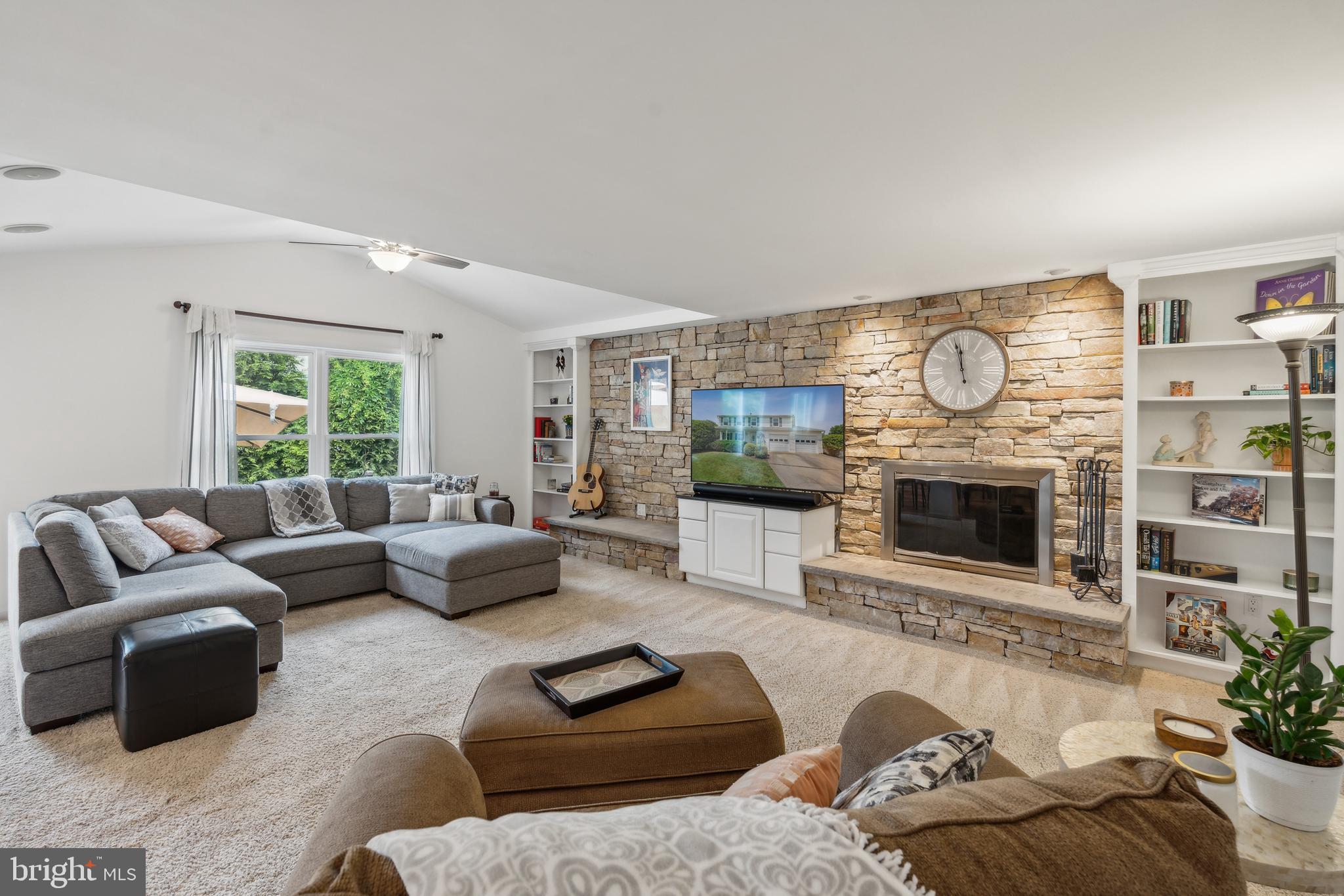 XANADU ESTATES - Residential