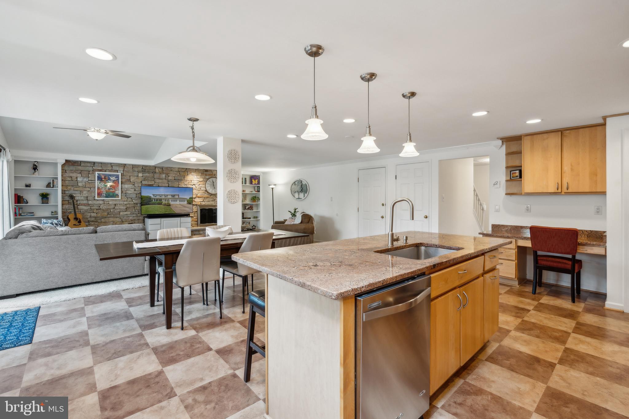 XANADU ESTATES - Residential