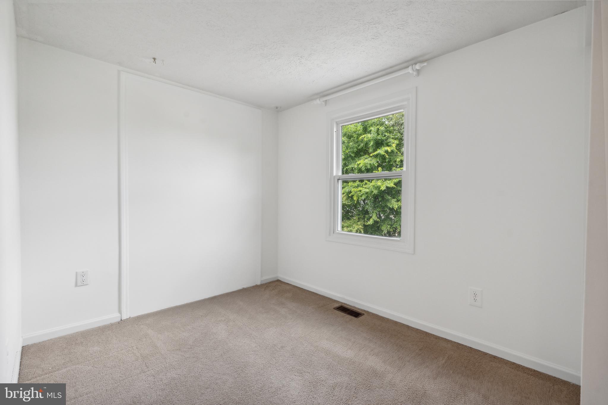 XANADU ESTATES - Residential