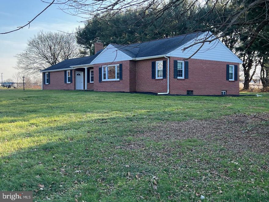 Charming Brick Rancher for Rent – Kennett Area School District

Sitting on 1.2 ± acres of peaceful surroundings, this solid brick rancher offers the perfect blend of comfort and convenience. The living room welcomes you with a wood-burning fireplace and abundant natural light, creating a warm and inviting atmosphere. The kitchen features custom cherry cabinets, built-in range, and dishwasher, and is conveniently flanked by a formal dining room—ideal for gatherings and family meals.

A spacious family room provides plenty of space for entertaining or relaxing. The home includes 3 bedrooms and 2 full bathrooms, along with hardwood floors throughout and the convenience of first-floor laundry.

A full walkout basement offers ample storage and additional flexibility.

Tenant pays all utilities. No smoking. No Pets.  Credit and background check required.