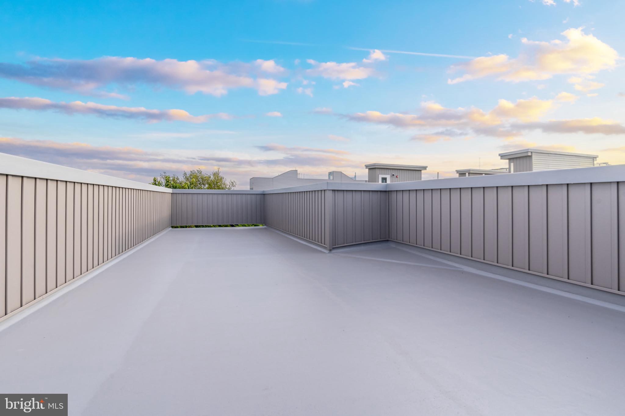 LUDLOW - Residential Income