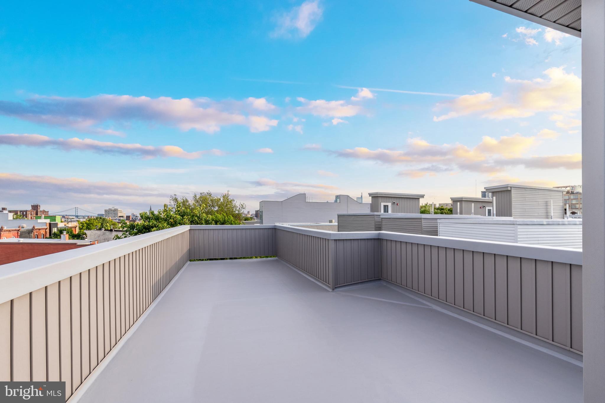 LUDLOW - Residential Income