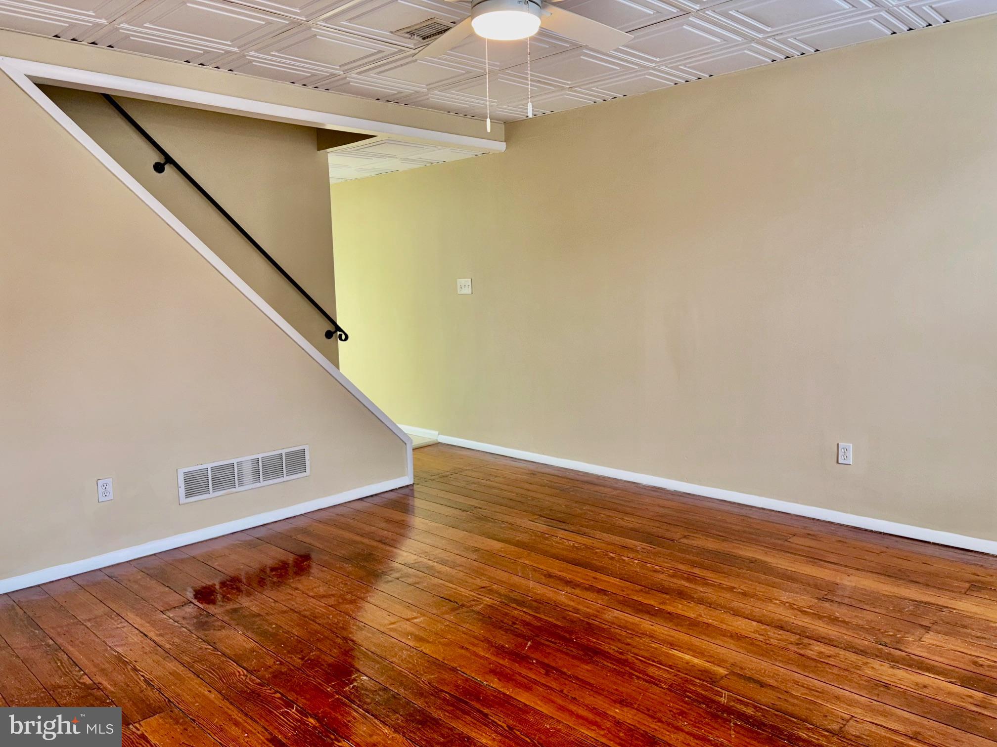 455 FAIRMOUNT AVENUE 2