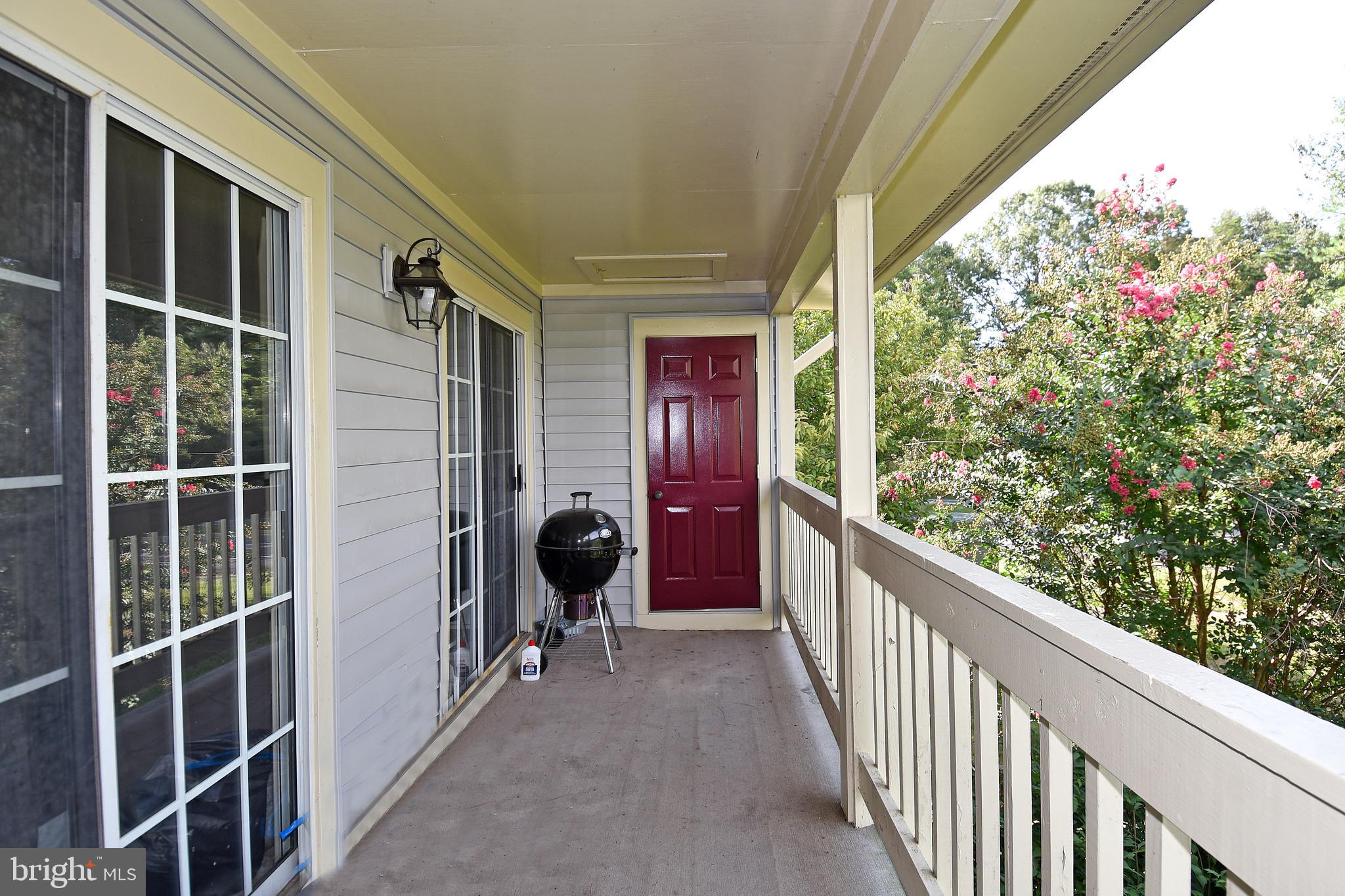 HAMPTON HOUSE - Residential Lease