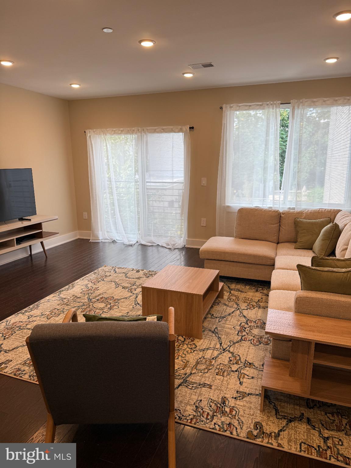 FISHTOWN - Residential Lease