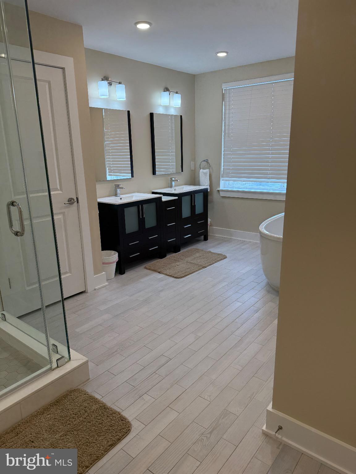 FISHTOWN - Residential Lease