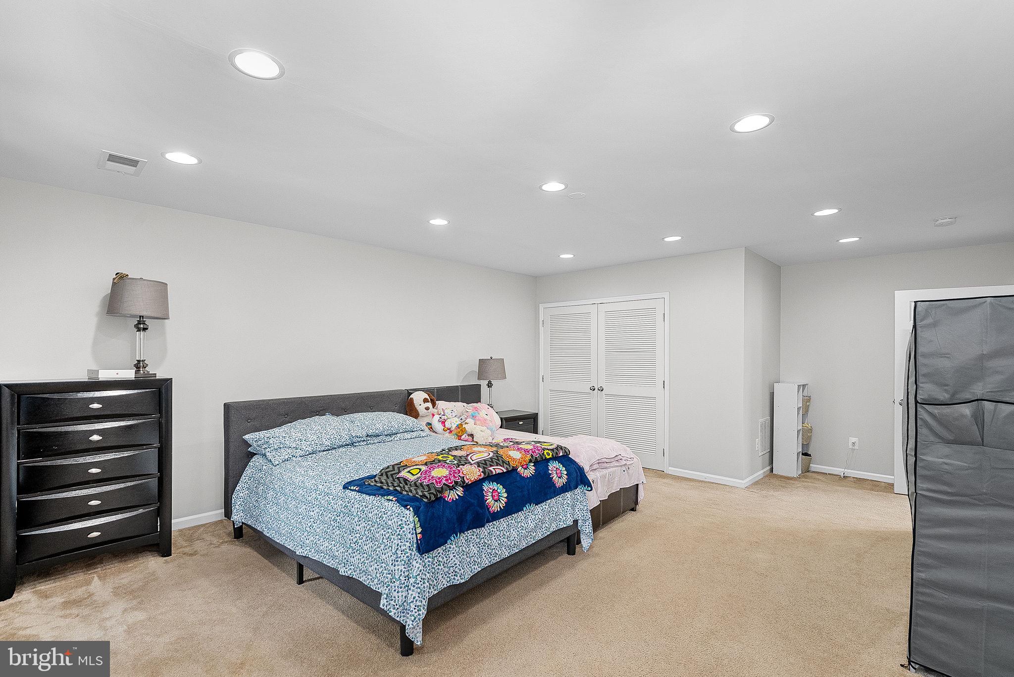 SNOWDEN BRIDGE - Residential