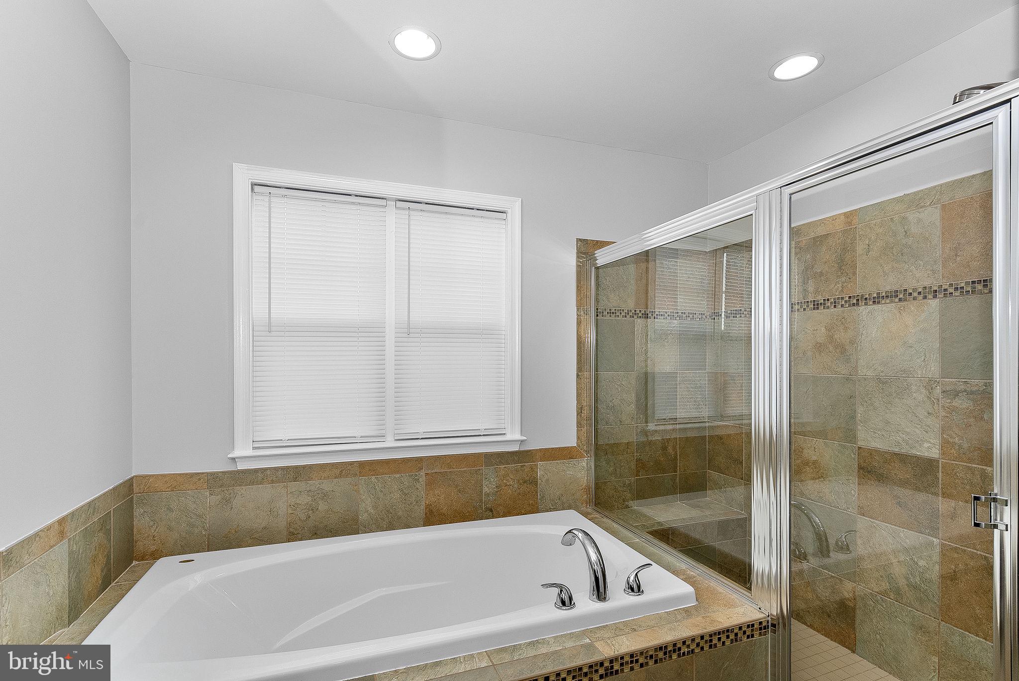 SNOWDEN BRIDGE - Residential