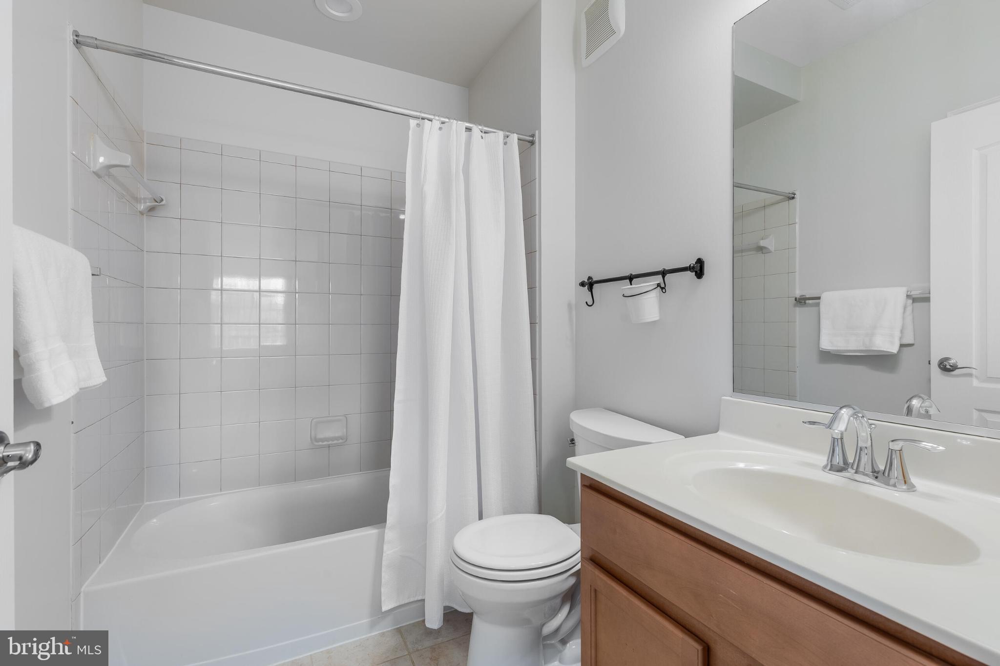 THE GATHERINGS - Residential