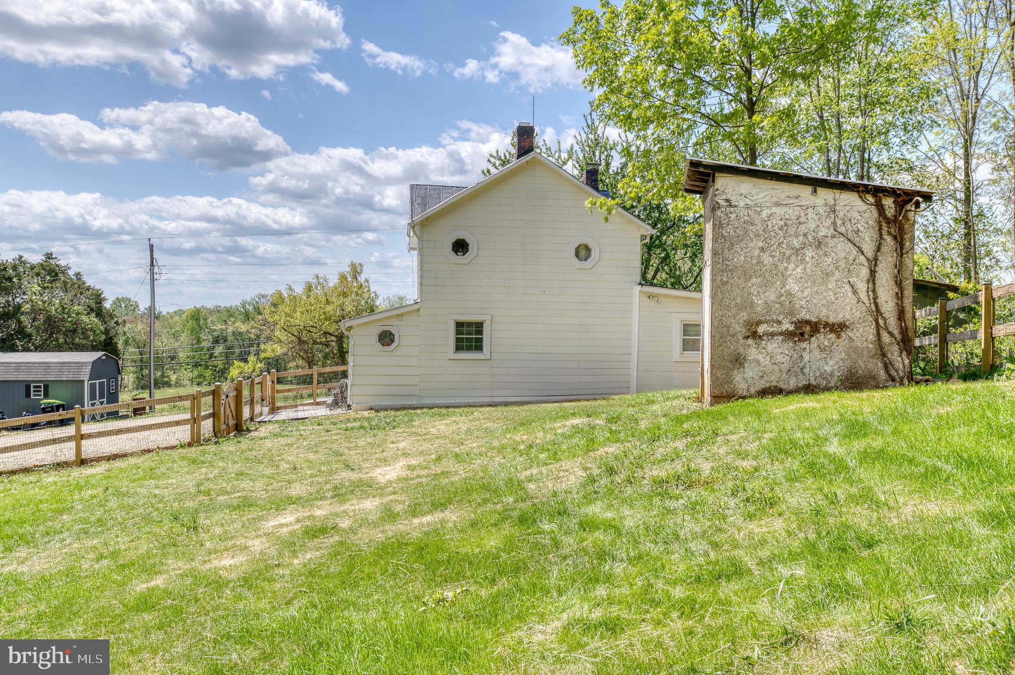 YOWELL - Residential