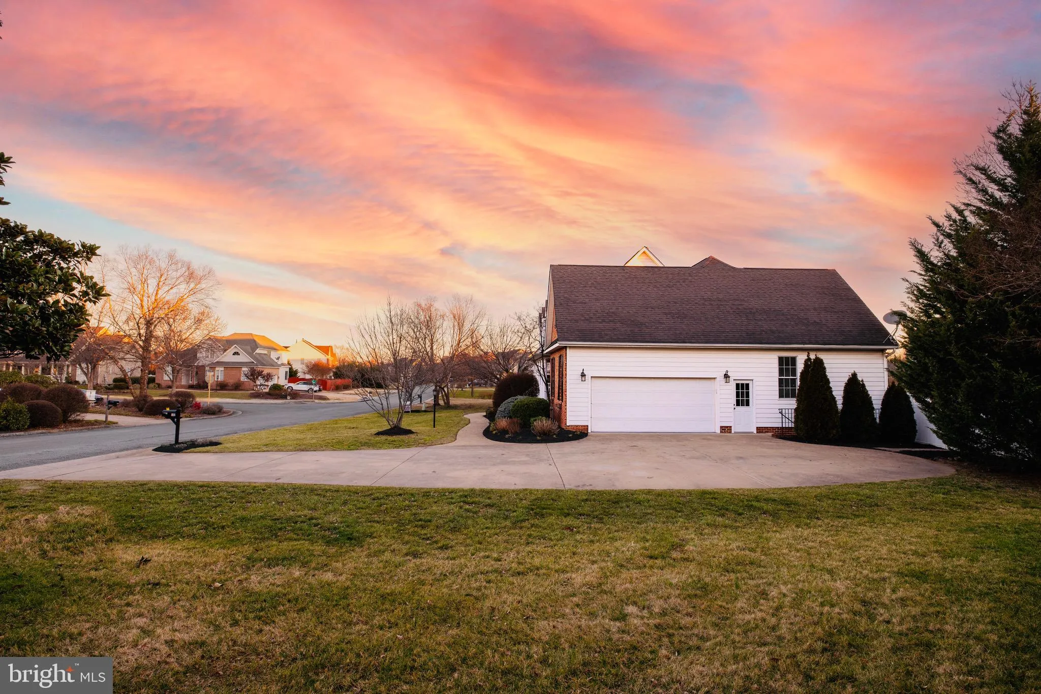 Winchester, Virginia 22602, United States, 5 Bedrooms Bedrooms, ,5 BathroomsBathrooms,Residential,Coming Soon,171630