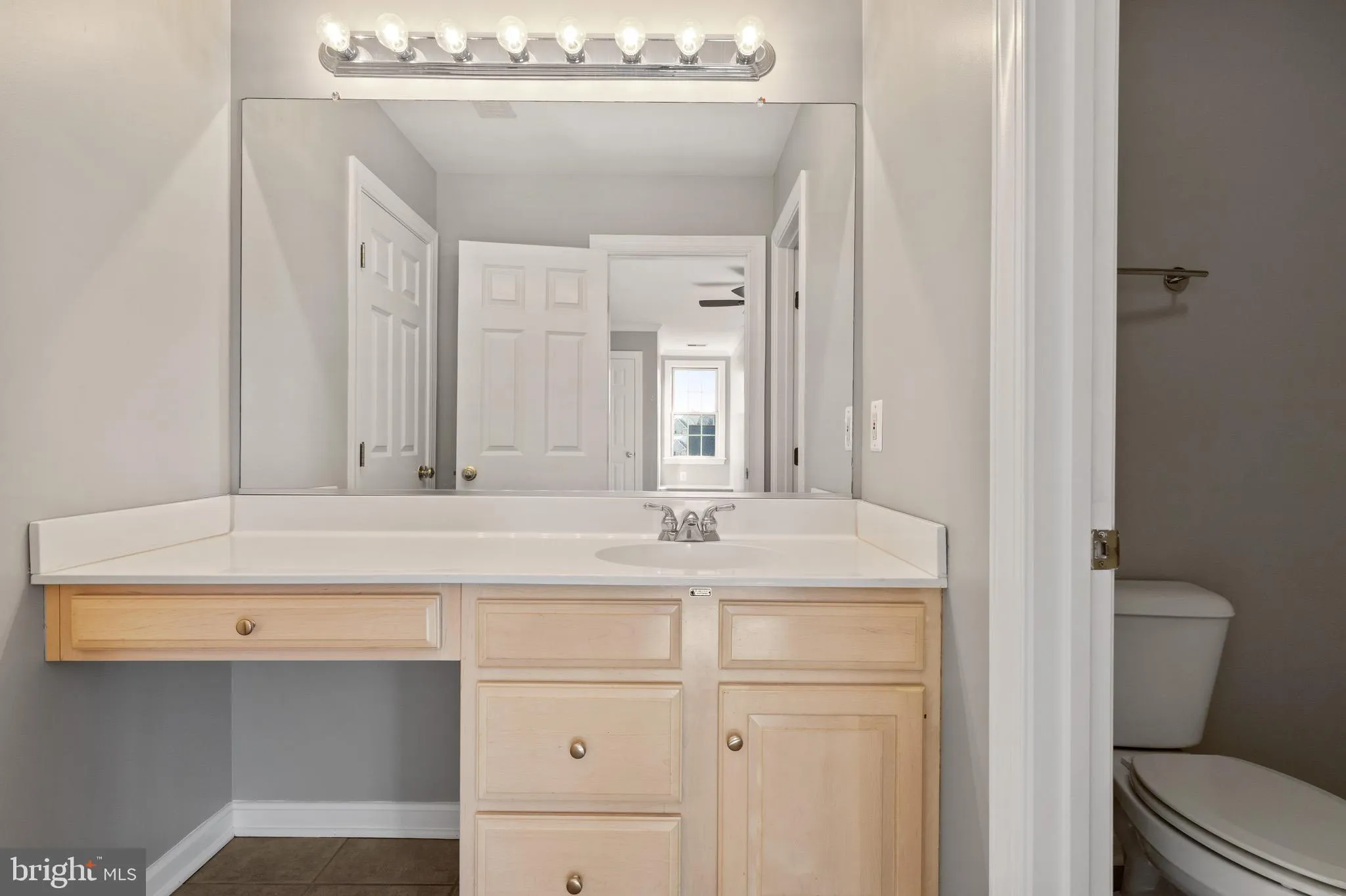 Winchester, Virginia 22602, United States, 5 Bedrooms Bedrooms, ,5 BathroomsBathrooms,Residential,Coming Soon,171630