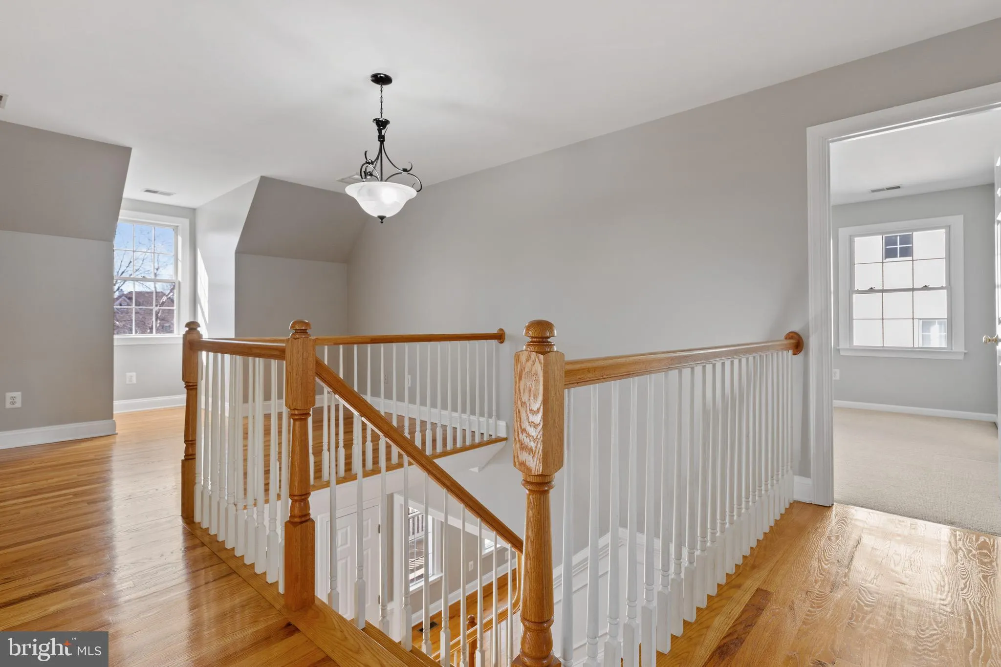 Winchester, Virginia 22602, United States, 5 Bedrooms Bedrooms, ,5 BathroomsBathrooms,Residential,Coming Soon,171630