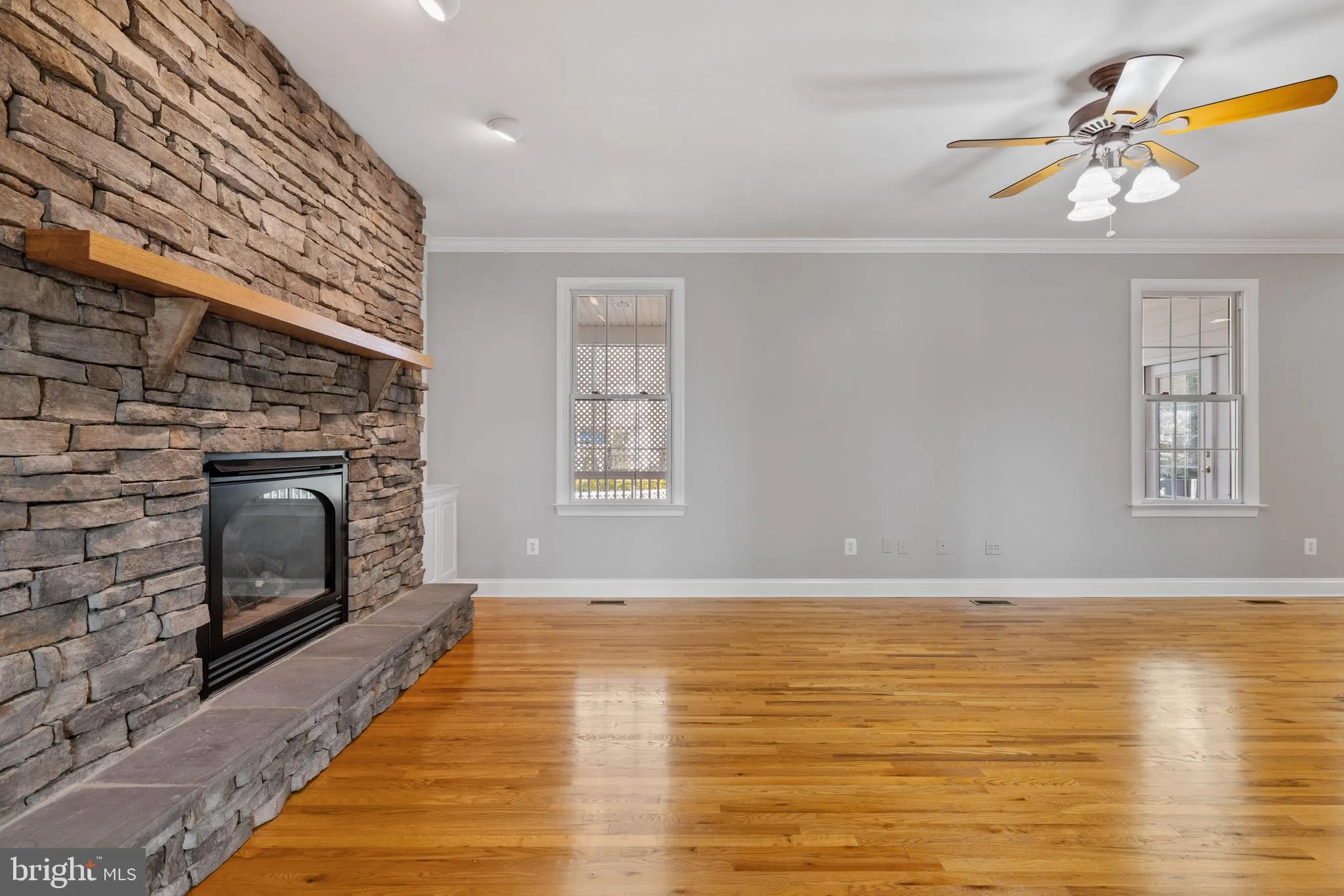 Winchester, Virginia 22602, United States, 5 Bedrooms Bedrooms, ,5 BathroomsBathrooms,Residential,Coming Soon,171630