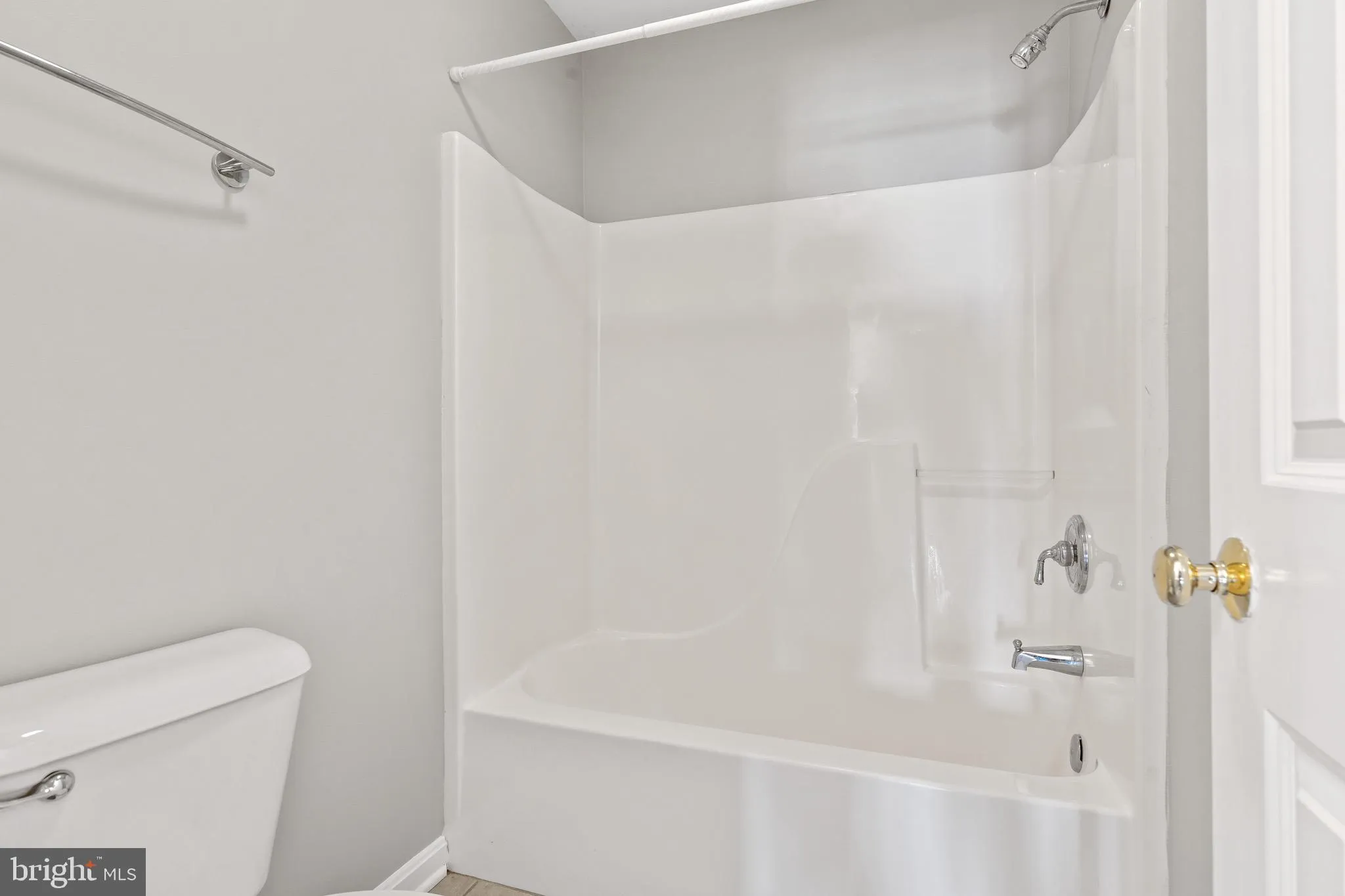 Winchester, Virginia 22602, United States, 5 Bedrooms Bedrooms, ,5 BathroomsBathrooms,Residential,Coming Soon,171630